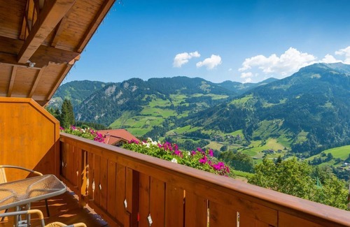 Grossarl House | Panorama Suite - Berghotel Alpenklang