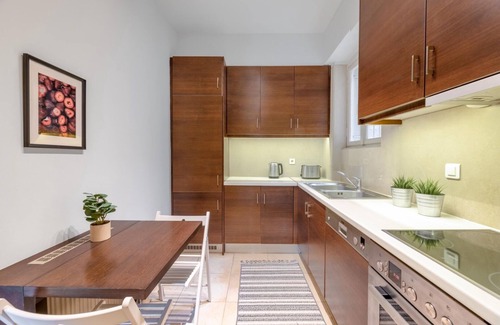 Mets Apartment | Panoramic 1BR Apartment near Kallimarmaro Stadium