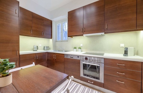 Mets Apartment | Panoramic 1BR Apartment near Kallimarmaro Stadium