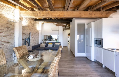 Old Town Apartment | Panoramic by Unik Vacation