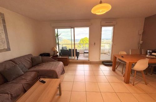 La Bocca Apartment | Panoramic view Mediterranean sea free parking
