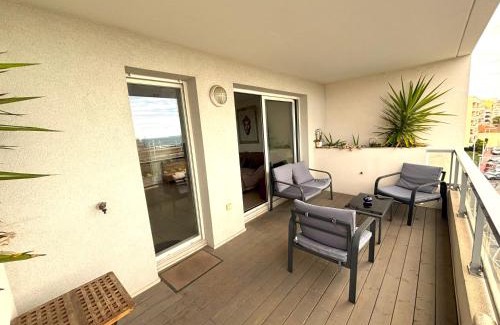 La Bocca Apartment | Panoramic view Mediterranean sea free parking