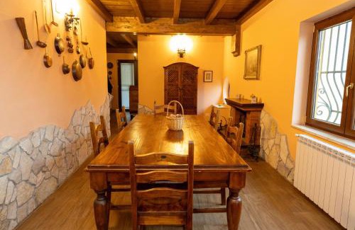 Lapio Villa | Panoramic Villa with Exclusive Pool in Irpinia