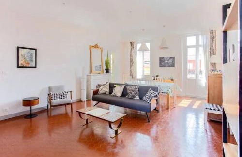 Quartier du Port Apartment | PANTHEON- App centre, 2 ch, 2 sdb , classé 4 étoiles