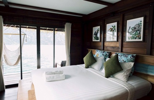 Ban Ta Khun Hotel | Panvaree The Greenery