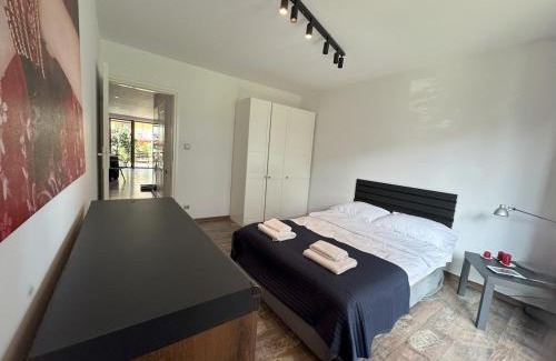 Lagiewniki Apartment | Papaj apartment, supervision, garage