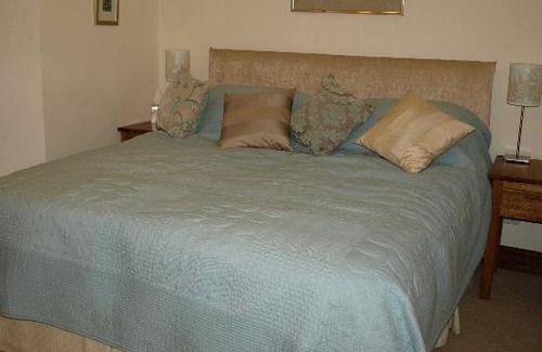 Biggleswade Hotel | Paradise Corner Hotel