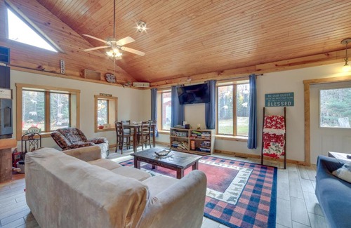 Paradise House | Paradise Cottage Trail Access Nearby