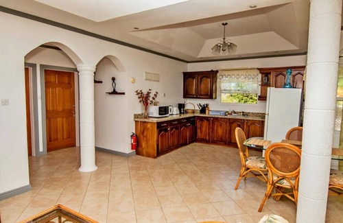 Gros Islet Apartment | Paradise Cove Villa - Anchorage Inn apartment