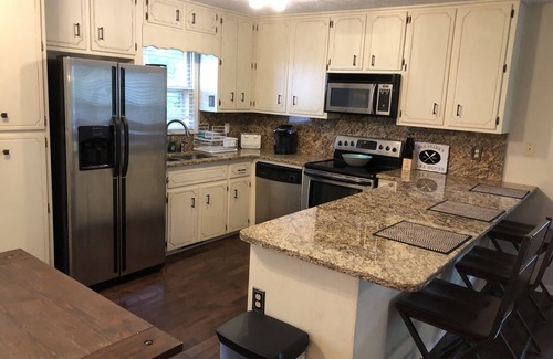 Milledgeville House | Paradise Discovered! 10% Military Discount!