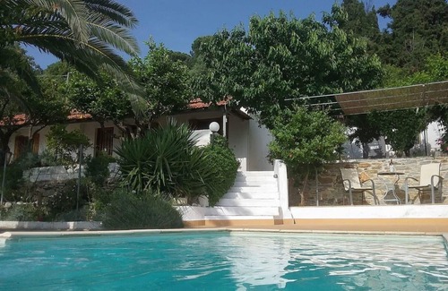 Glossa House | Paradise Found - A Greek Retreat With The View