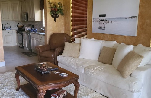 Naples House | PARADISE FOUND! NOW BOOKING FOR 2026!