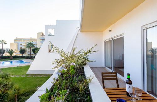Albardeira Apartment | Paradise Home by Seewest