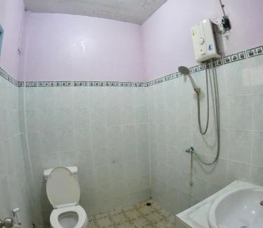 Tha Muang Hotel | Paradise Hotel โรงแรมพาราไดซ์ท่าม่วง