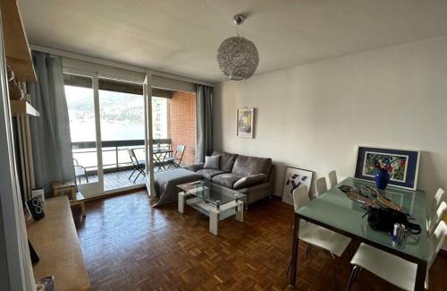 Paradiso Apartment | Paradise Lake View