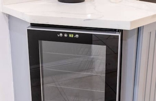 Bahamas Terrace Condo | Paradise Retreat, A Tropical Oceanfront Villa