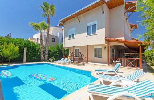 Kadriye Villa | Paradise Town Villa Belmaria