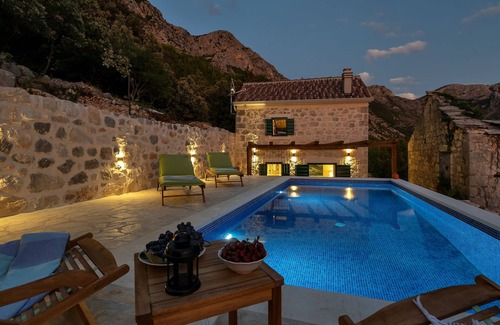 Zaostrog Villa | Paradise villa with private pool with amazing view on island Hvar