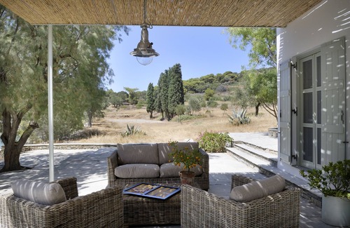 Xilokeratidi Villa | Paradise with a Beachfront Villa, Cycladic Private Island Retreat