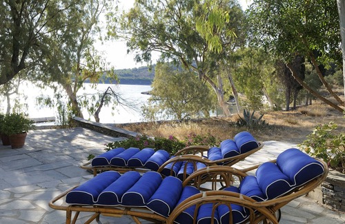 Xilokeratidi Villa | Paradise with a Beachfront Villa, Cycladic Private Island Retreat