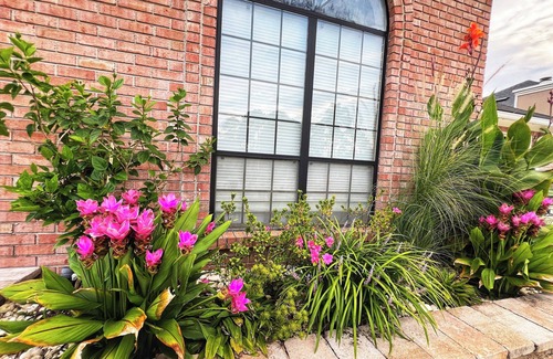 Southside House | Paradise Zen ~New to Vrbo~ min to UNF & MAYO