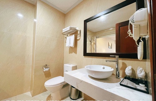 Soc Son Hotel | Paragon Noi Bai Hotel and Pool