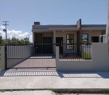 Balneario Gaivota House | Paraiso das ondas primeira quadra do mar