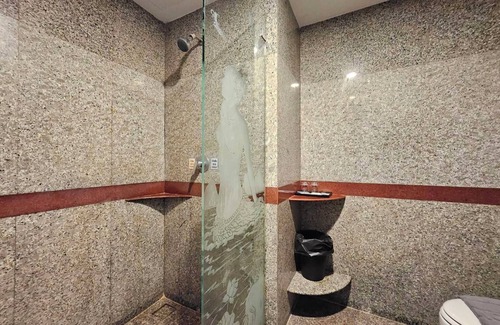 Danok Hotel | Paramount Palace Hotel Dannok