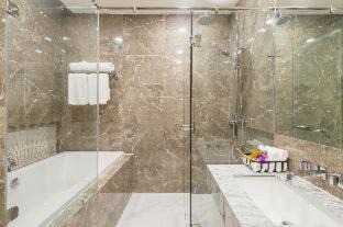 Hai Ya Hotel | Parc Borough City Resort