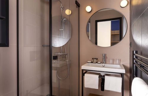Saint-Victor Hotel | Paris Art Hotel Quartier Latin by Malone