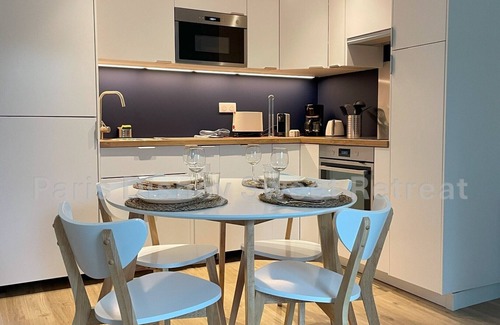 Esbly Cottage | Paris Disney Sweet Retreat