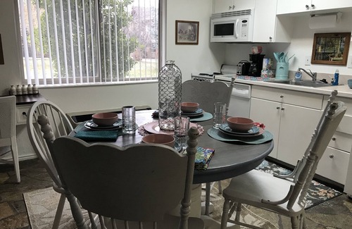 West Valley City Condo | Park City 25 minutes away. Close to snow skiing. Large private 1 bedroom condo