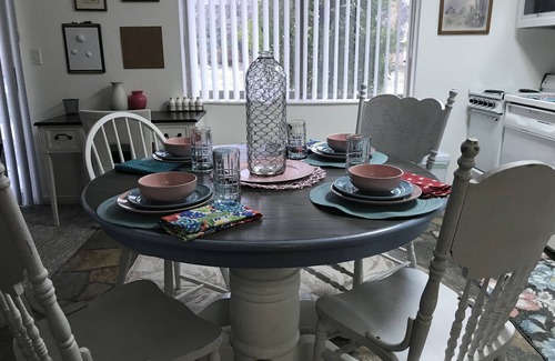 West Valley City Condo | Park City 25 minutes away. Close to snow skiing. Large private 1 bedroom condo