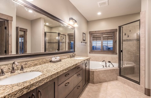 Hideout House | Park City Hideout: Luxury Escape with Mountain and Water Views!