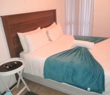 Polokwane House | PARK FRONT LODGE