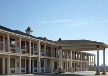 Oklahoma City Hotel | Park Hill Inn and Suites