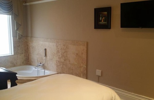 East London House | Park Place Boutique Guesthouse