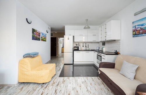 Praga Apartment | Park Praski 2-Bedroom Apartment