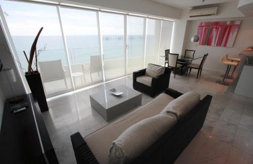 Marina Mazatlan Hotel | Park Royal Beach Mazatlán
