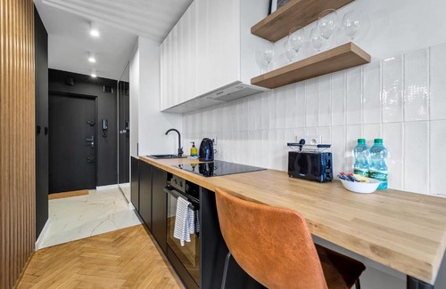 Zoliborz Apartment | Park Sady Żoliborskie Modern Apartment