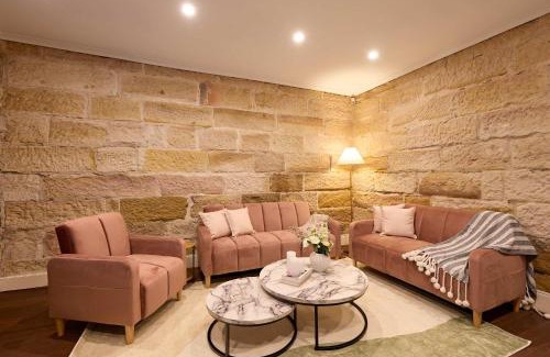 Woolloomooloo House | Parking on Cathedral St House, 5min to Finger Wharf & Royal Botanic