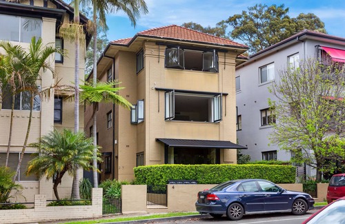 Darling Point Apartment | PARKSIDE PERFECTION- LUXURY EXEC STYLE RESIDENCE