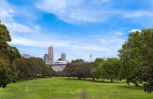 Darling Point Apartment | PARKSIDE PERFECTION- LUXURY EXEC STYLE RESIDENCE