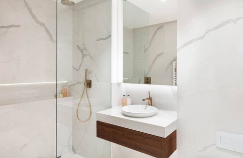 Westminster Apartment | Parliament Square Apartments - Luxury 2 Bedroom