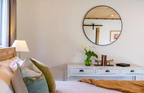 Kawau Island Resort | Parohe Island Retreat