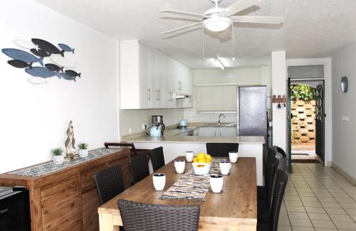 Shaka's Rock Apartment | Paros U1