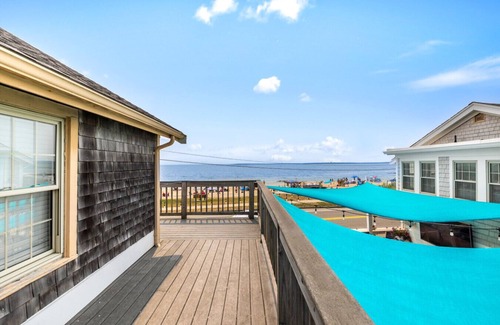 Falmouth Heights Condo | Partial Ocean View Studio | 2 Doubles + Kitchenette (107)