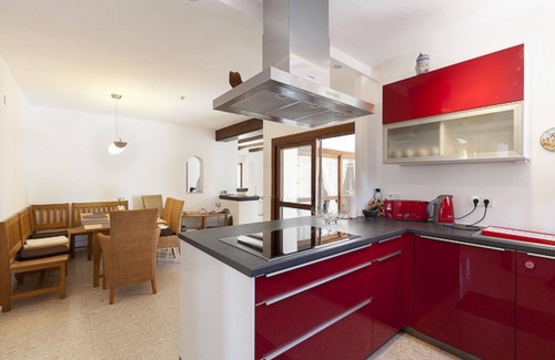 Ermita Villa | Pascal · Villa Pascal set amongst the pine trees