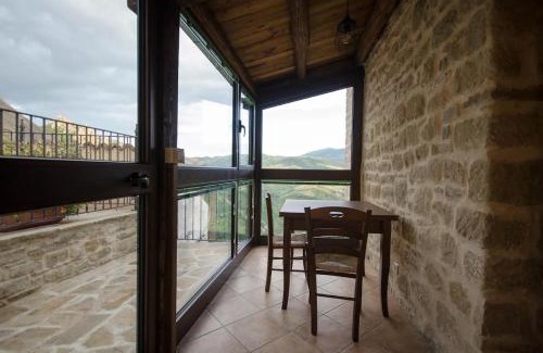 Castelmezzano House | PASCHIERE by Keyhole Selection