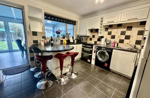 Clacton-on-Sea House | Pass the Keys A BeachhouseHome away from Home